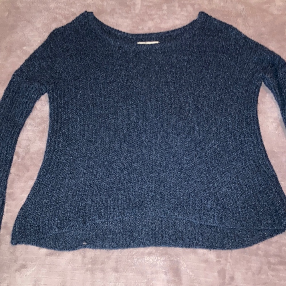 Blue knitted long sleeve